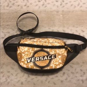 Versace belt/crossbody bag